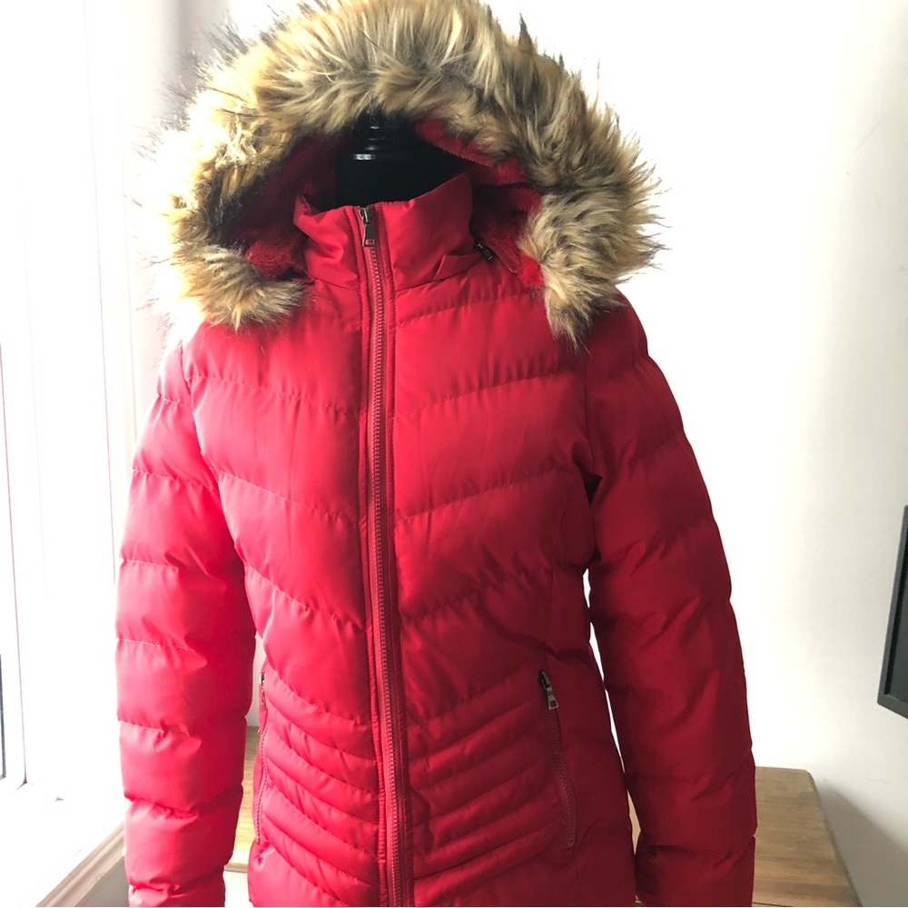 Red Short Puffer Jacket - Picture 2 of 11